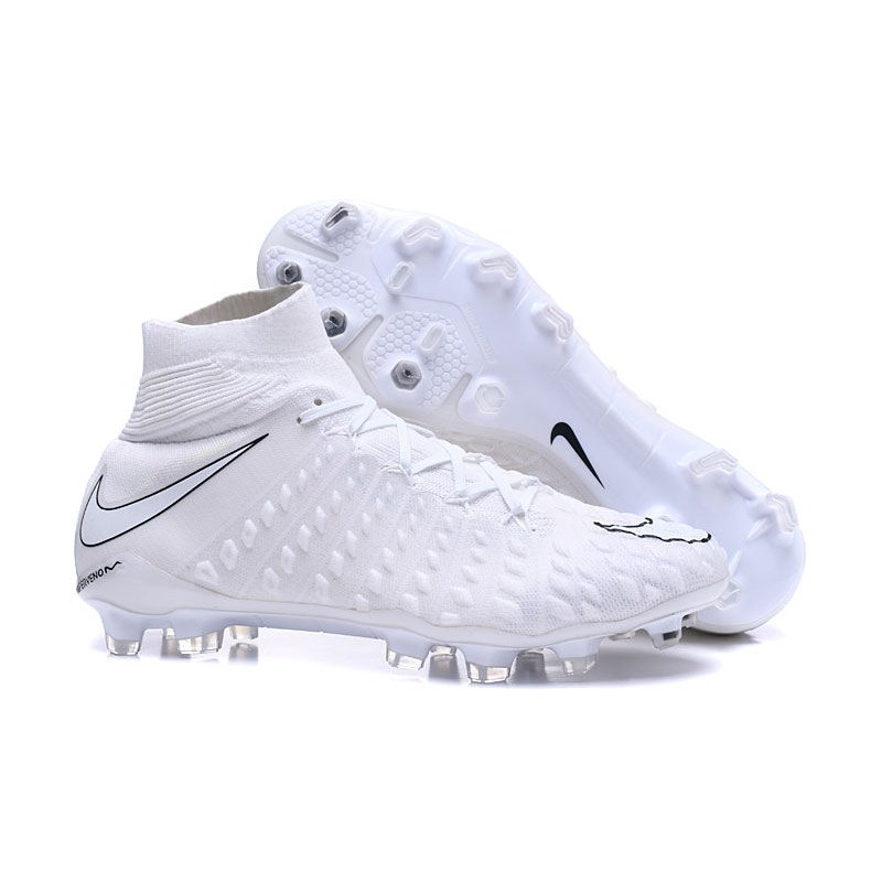 nike hypervenom phantom 3 dynamic fit