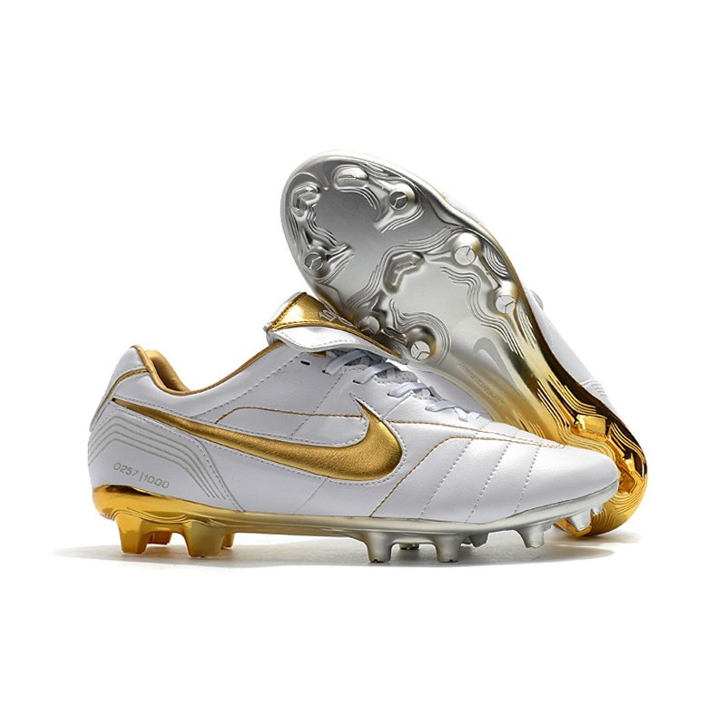 Caroline June Filthy Nike Tiempo Legend 7 R10 FG New Soccer Boots - White Gold