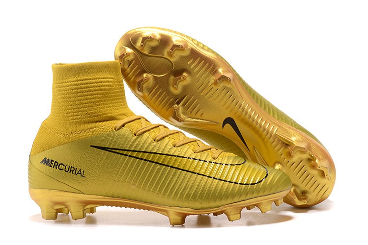ronaldo boots gold